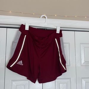 stretchy adidas sports shorts ❤️